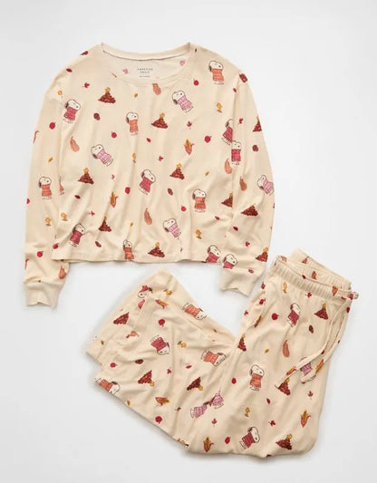 AE Luxe Plush Snoopy Long Sleeve + Pant PJ Set