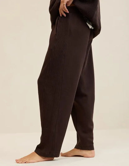 Aerie Oh Snap! Barrel Sweatpant