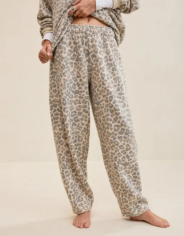 Aerie Oh Zip! Barrel Pant
