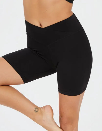 OFFLINE By Aerie Real Me Crossover High Waisted 7" Bike Short
