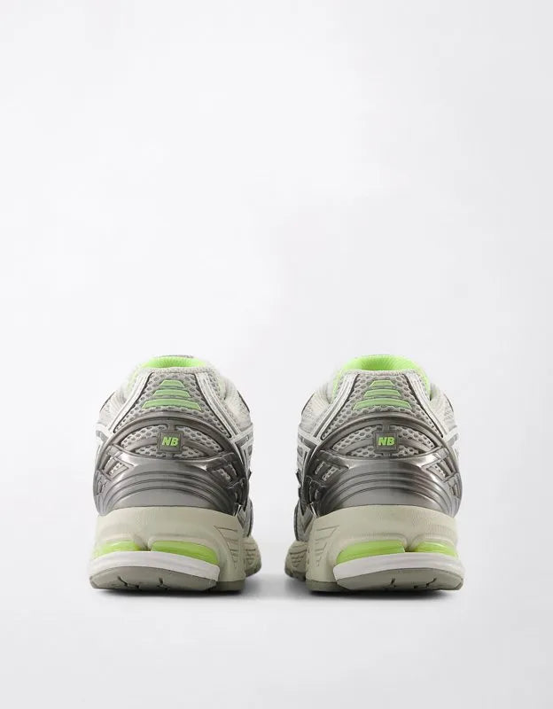 New Balance 1906 Sneaker