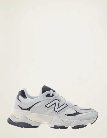 New Balance 9060 Sneaker