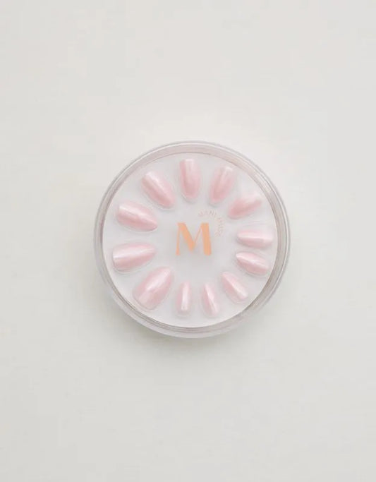Mani Muse Strawberry Glazed Press-On Nails