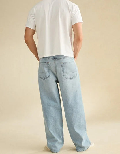 AE Ultra Baggy Jean