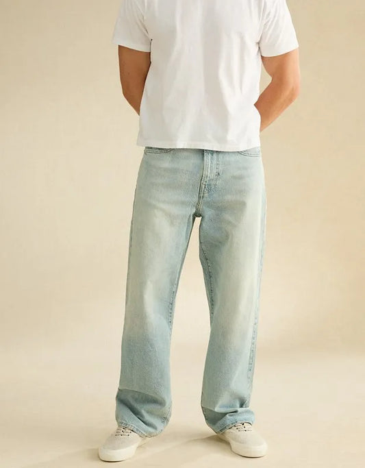 AE Loose Jean