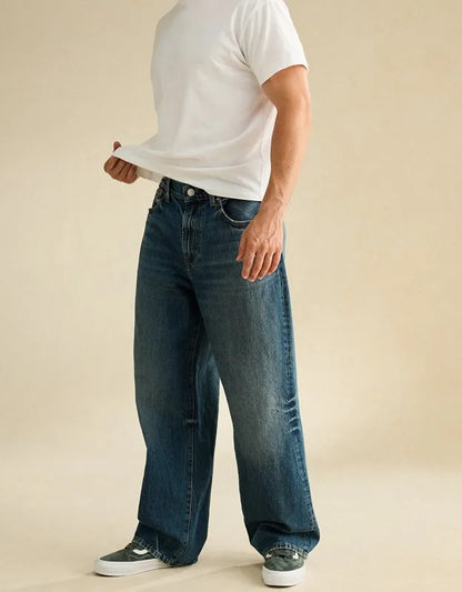 AE Loose Jean