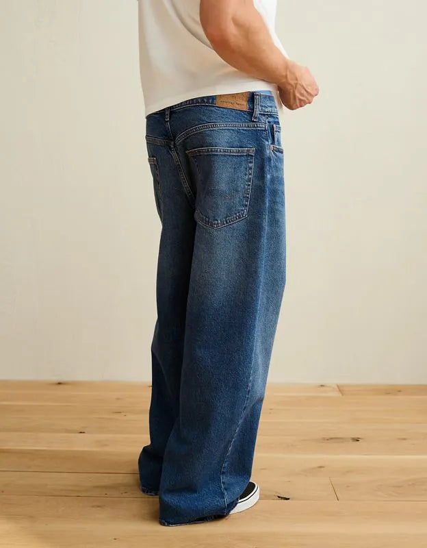 AE Ultra Baggy Jean