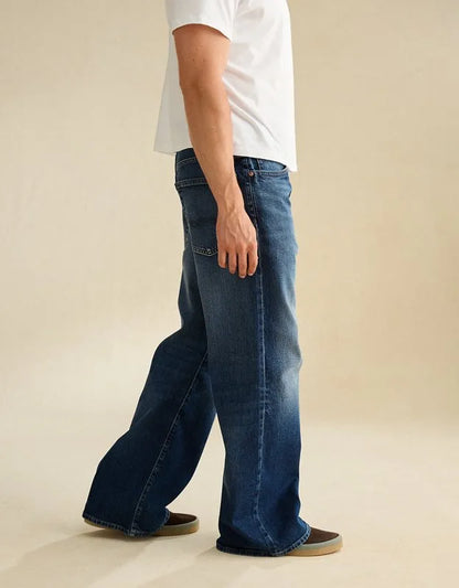 AE Baggy Bootcut Jean