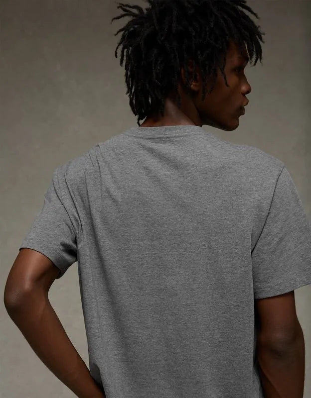 AE Standard Fit Lightweight Logo T-Shirt