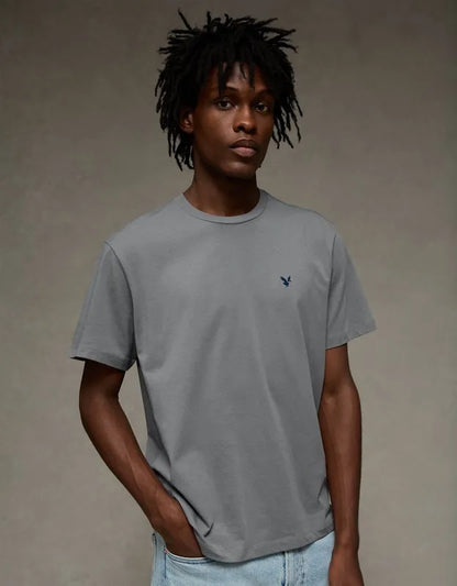 AE Standard Fit Lightweight Logo T-Shirt