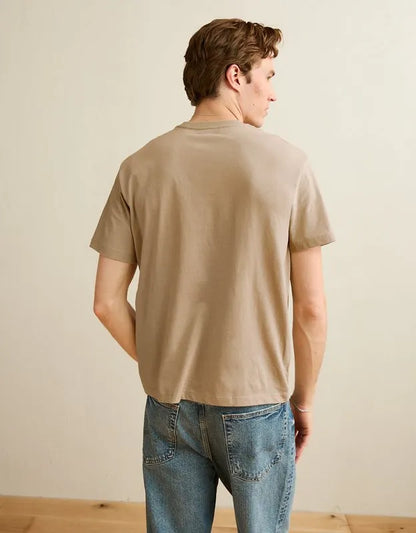 AE Standard Fit Lightweight Logo T-Shirt