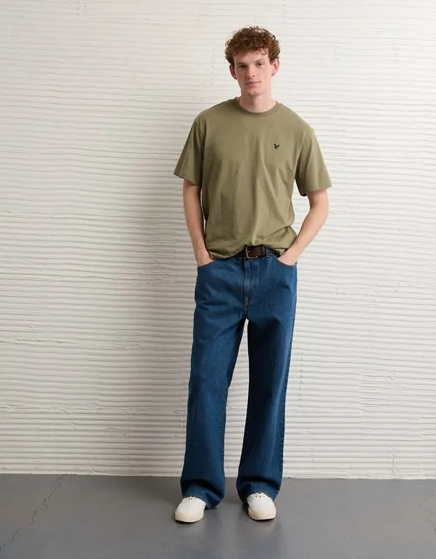 AE Standard Fit Lightweight Logo T-Shirt