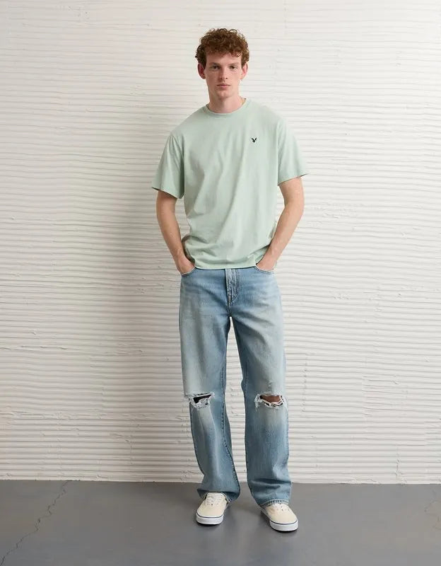 AE Standard Fit Lightweight Logo T-Shirt