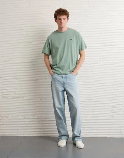 AE Standard Fit Lightweight Logo T-Shirt