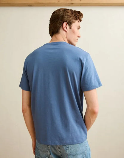 AE Standard Fit Lightweight Logo T-Shirt