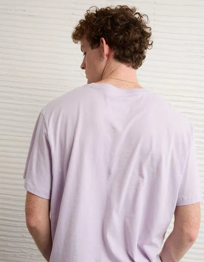 AE Standard Fit Lightweight Logo T-Shirt