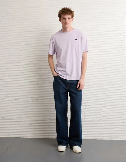 AE Standard Fit Lightweight Logo T-Shirt