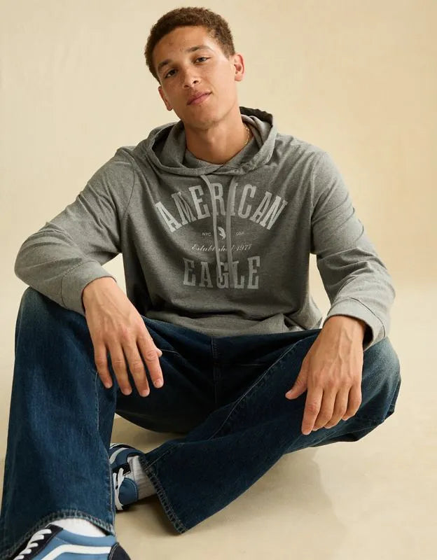 AE Standard Fit Lightweight Logo Graphic Hoodie T-Shirt