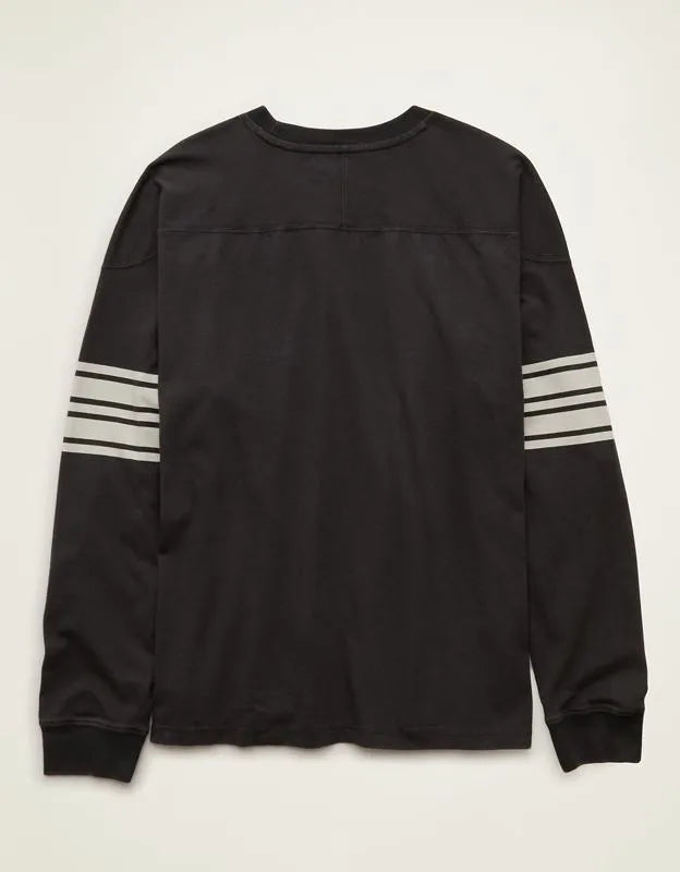 AE Relaxed Fit Long-Sleeve Varsity Graphic T-Shirt