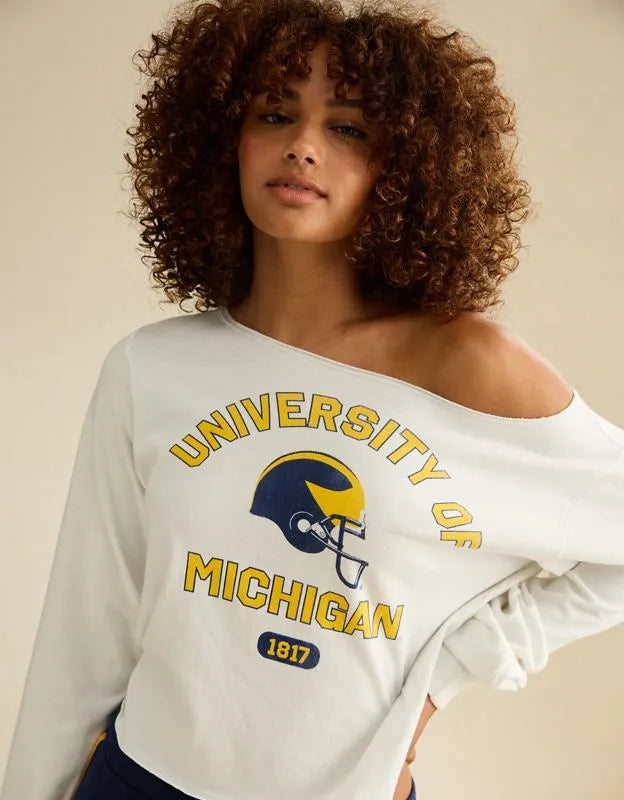 AE Michigan Wolverines Off-the-Shoulder Graphic T-Shirt