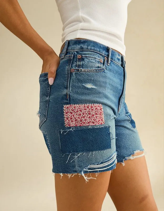 AE 6" Strigid Super High-Waisted Relaxed Denim Short