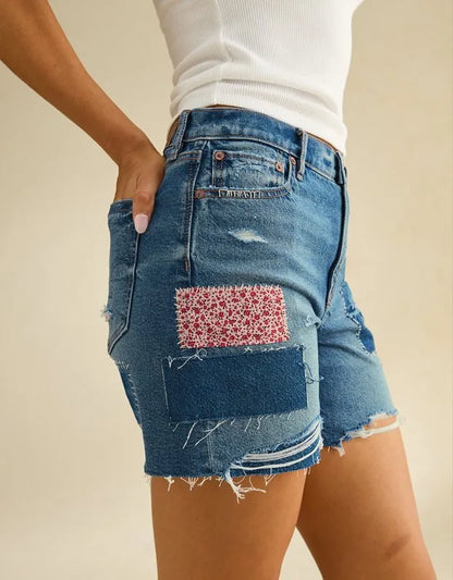 AE 6" Strigid Super High-Waisted Relaxed Denim Short