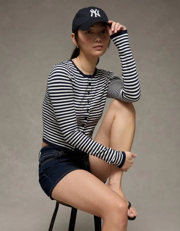 AE Classic Slim Button-Up Cardigan