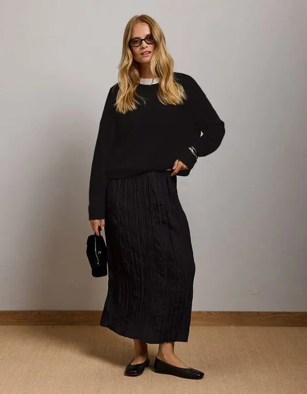 AE77 Cashmere-Blend Crew Neck Sweater