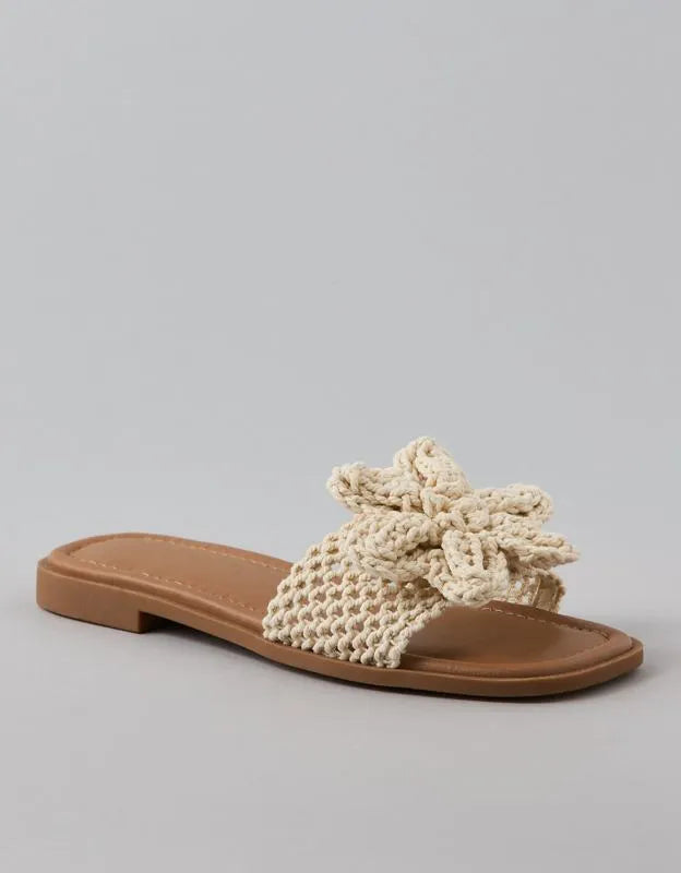 AE Crochet Flower Sandal