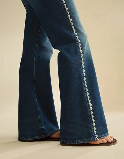 AE Low-Rise Flare Jean