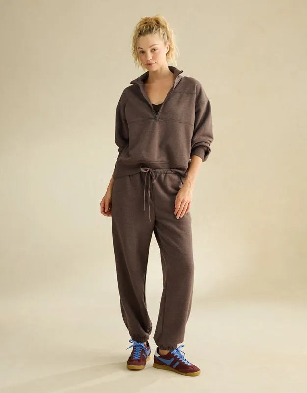 AE Everyday Luxe Quarter-Zip Sweatshirt