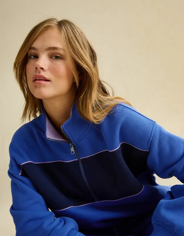 AE Everyday Luxe Quarter-Zip Sweatshirt