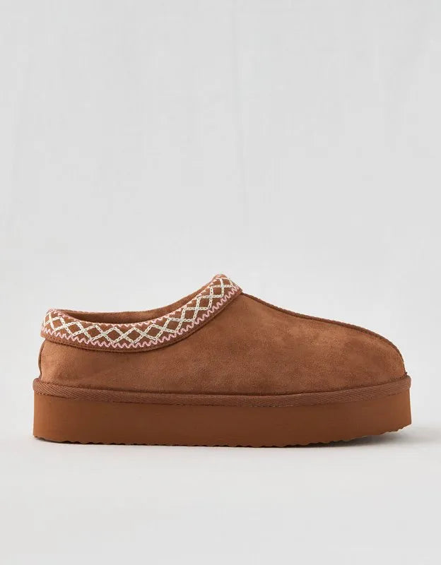 Aerie Embroidered Slippers