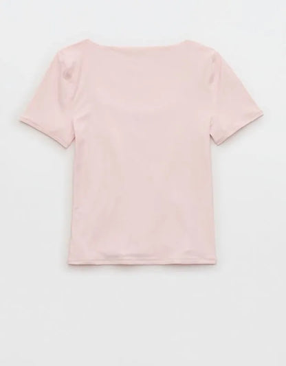 SMOOTHEZ Short Sleeve Scoop T-Shirt