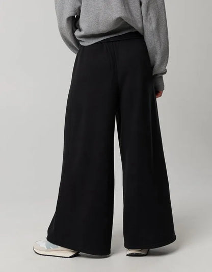 OFFLINE By Aerie Cloud Fleece Baggy Trouser