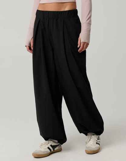 OFFLINE By Aerie Nice Moves Balloon Pant