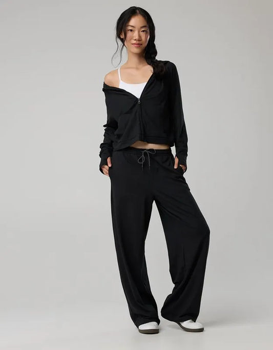 OFFLINE By Aerie Weekend Away Classic Trouser