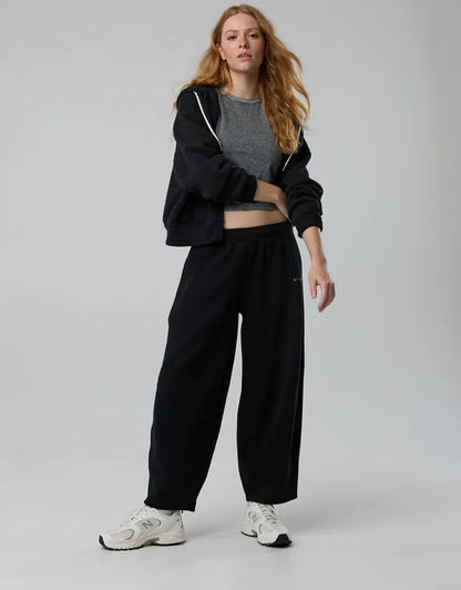 OFFLINE By Aerie Cloud Fleece Barrel Leg Pant