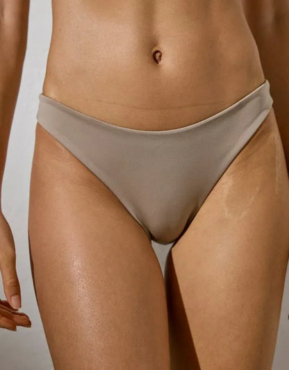 Left On Friday Wear To Bikini Bottom