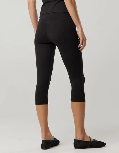 OFFLINE By Aerie Real Me XTRA High Waisted Capri