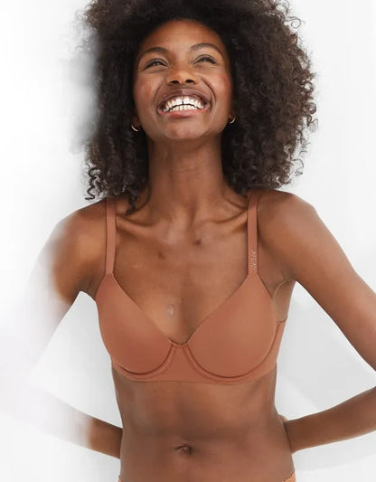 SMOOTHEZ Full Coverage Lightly Lined Bra