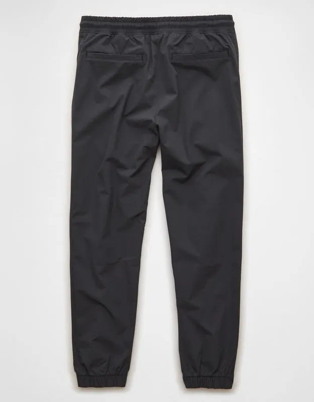AE 24/7 Tech Hybrid Jogger