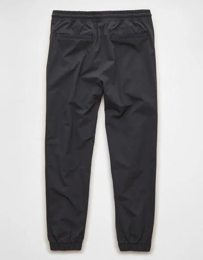 AE 24/7 Tech Hybrid Jogger