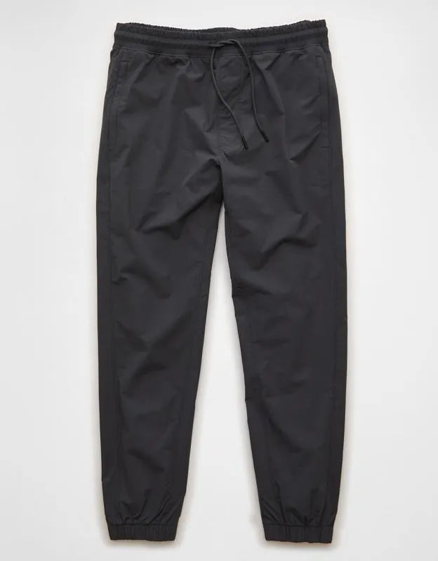 AE 24/7 Tech Hybrid Jogger