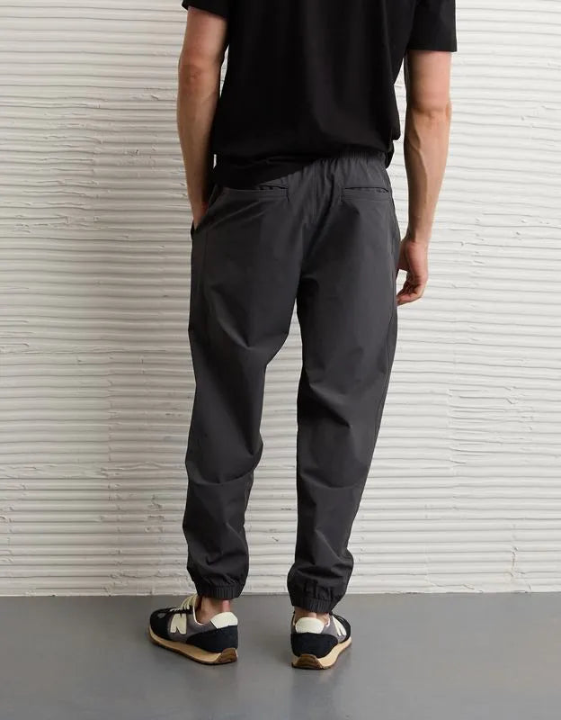 AE 24/7 Tech Hybrid Jogger