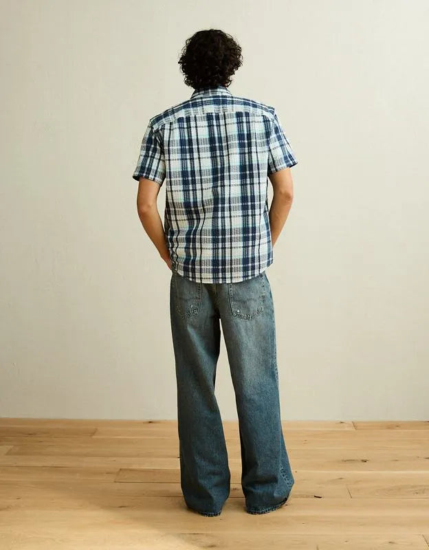 AE Standard Fit Short-Sleeve Button-Up Shirt