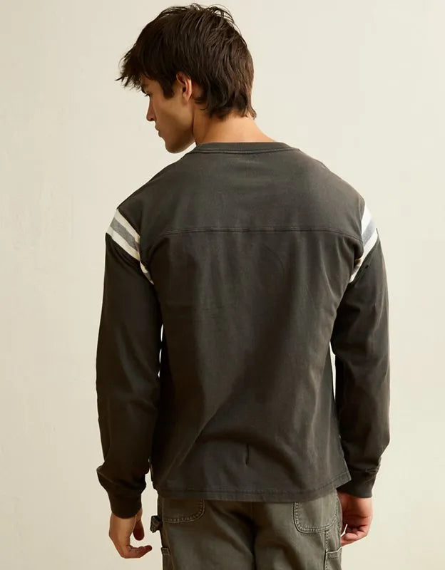 AE Relaxed Fit Long-Sleeve Sport T-Shirt