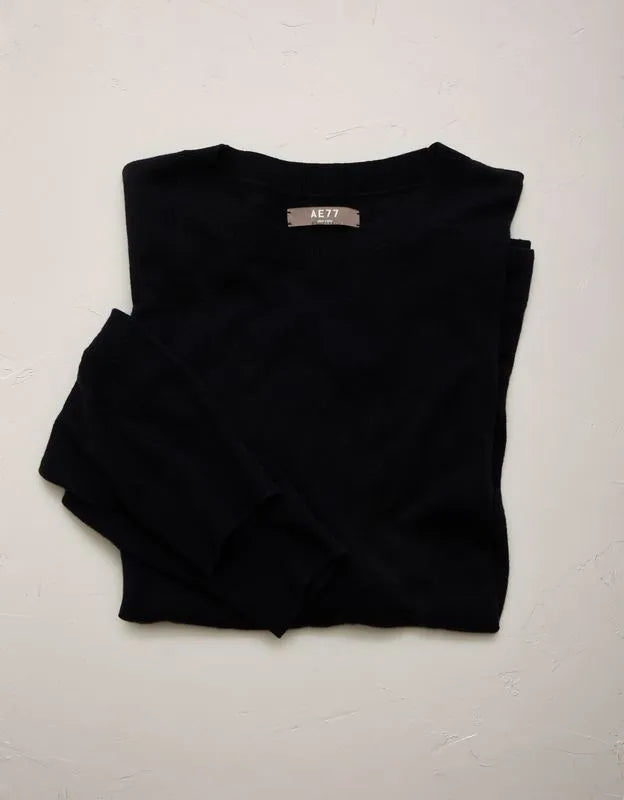 AE77 Premium Merino Wool Sweater