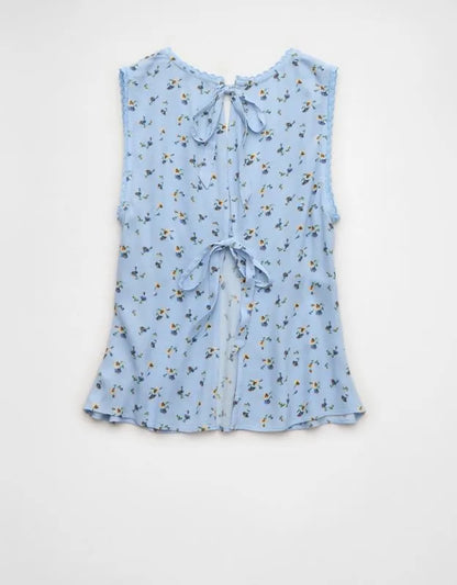 AE V-Neck Tie Back Top