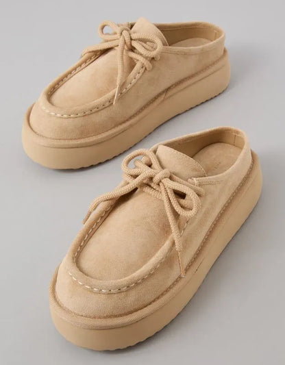 AE Hangout Clog